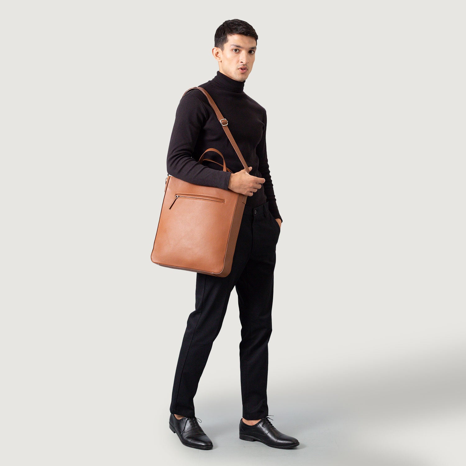 Men's The Poet Brown Leather Tote Bag – The Jacket Maker